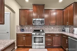 2413 Peabody St, Bellingham, WA 98225 - Photo 16