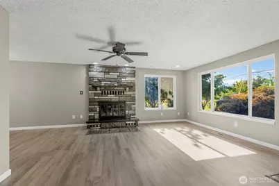 202 Waters Road, Castle Rock, WA 98611 - Photo 6