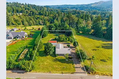 202 Waters Road, Castle Rock, WA 98611 - Photo 2