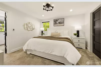 505 NE 78th Street, Seattle, WA 98115 - Photo 10