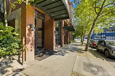 120 1st Avenue W #306, Seattle, WA 98119 - Photo 28