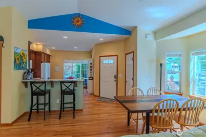 2505 Elmont Court, Bellingham, WA 98229 - Photo 10