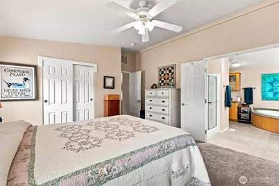 700 Island Circle SE, Ocean Shores, WA 98569 - Photo 18