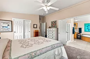 700 Island Cir SE, Ocean Shores, WA 98569 - Photo 18