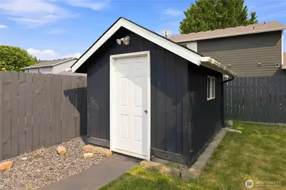 236 Sparks Drive, Kelso, WA 98626 - Photo 26