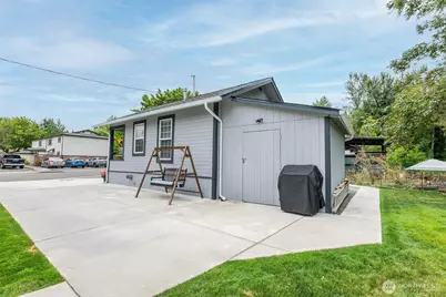 845 3rd Avenue NW, Issaquah, WA 98027 - Photo 4