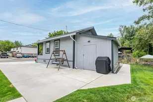 845 3rd Ave NW, Issaquah, WA 98027 - Photo 4