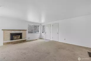 533 N 104th, Seattle, WA 98133 - Photo 4