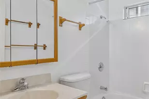 533 N 104th, Seattle, WA 98133 - Photo 12
