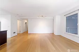 76 Cedar St, Seattle, WA 98121 - Photo 12