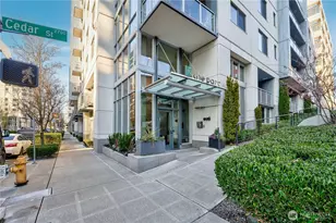 76 Cedar St, Seattle, WA 98121 - Photo 2