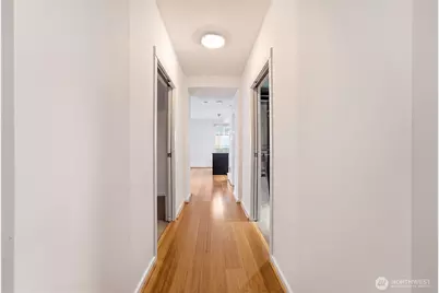 76 Cedar Street #405, Seattle, WA 98121 - Photo 24