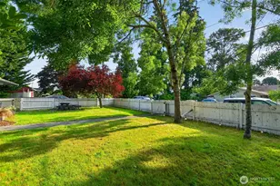 8526 8th Ave W, Everett, WA 98204 - Photo 2