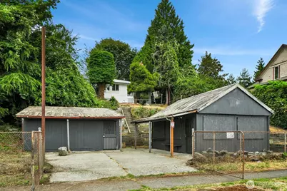 2328 Tacoma Avenue S, Tacoma, WA 98402 - Photo 1