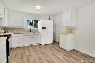 2328 Tacoma Ave S, Tacoma, WA 98402 - Photo 8