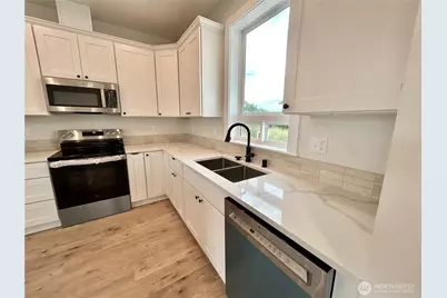 1176 Fairwood Drive SW, Ocean Shores, WA 98569 - Photo 8