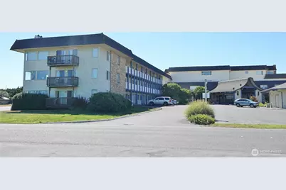 615 Ocean Shores Boulevard NW #201, Ocean Shores, WA 98569 - Photo 2