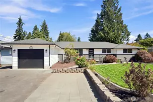 6821 190th St SW, Lynnwood, WA 98036 - Photo 1