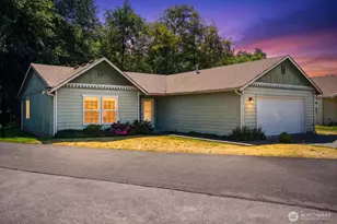 9633 18th Ave W, Everett, WA 98204 - Photo 1