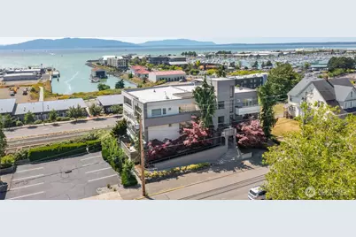 1301 W Holly Street #302, Bellingham, WA 98225 - Photo 2