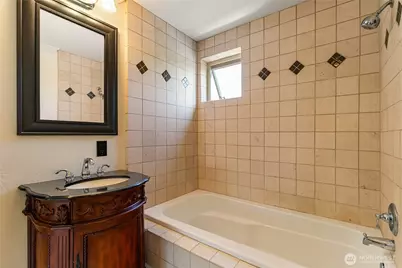 1301 W Holly Street #302, Bellingham, WA 98225 - Photo 34