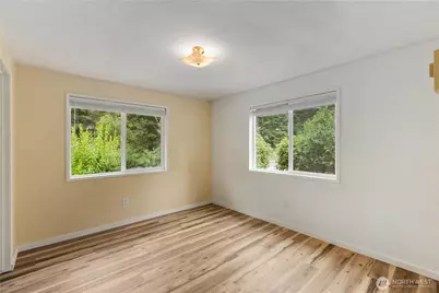 8377 Glenwood Road SW, Port Orchard, WA 98367 - Photo 16