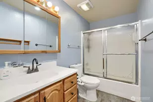 3203 NE 195th St, Lake Forest Park, WA 98155 - Photo 20
