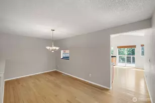 3203 NE 195th St, Lake Forest Park, WA 98155 - Photo 10