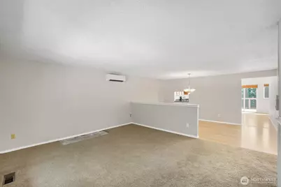 3203 NE 195th St, Lake Forest Park, WA 98155 - Photo 12