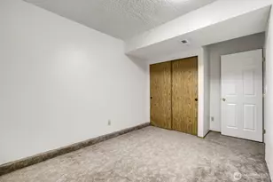 3203 NE 195th St, Lake Forest Park, WA 98155 - Photo 22
