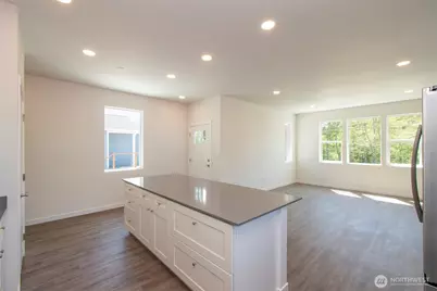 1917 W 10th Street, Port Angeles, WA 98363 - Photo 14