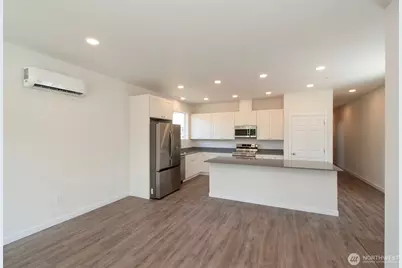 1917 W 10th Street, Port Angeles, WA 98363 - Photo 10
