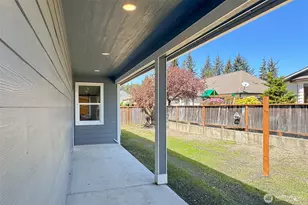 1917 W 10th St, Port Angeles, WA 98363 - Photo 34