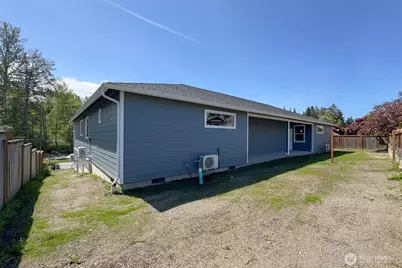 1911 W 10th St, Port Angeles, WA 98363 - Photo 32