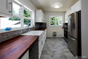 650 Argyle Ave, Friday Harbor, WA 98250 - Photo 14