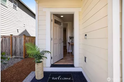 14805 16th Avenue W, Lynnwood, WA 98087 - Photo 2