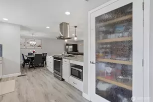 390 Cambrae Dr, Camano Island, WA 98282 - Photo 12