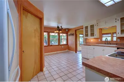 1325 23rd Avenue SW, Puyallup, WA 98371 - Photo 8