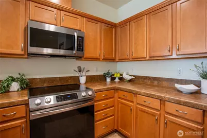 973 NE Ingram Street #A-303, Issaquah, WA 98029 - Photo 10