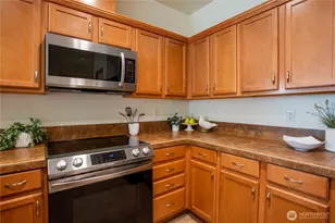973 NE Ingram St, Issaquah, WA 98029 - Photo 10