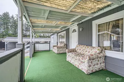1706 SE Auburn-Black Diamond Rd, Auburn, WA 98002 - Photo 4