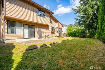 621 Glacier Avenue S, Pacific, WA 98047 - Photo 22