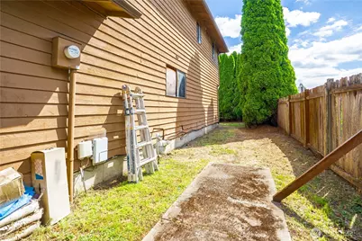 621 Glacier Avenue S, Pacific, WA 98047 - Photo 26