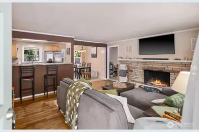 10301 NE 136th Place, Kirkland, WA 98034 - Photo 4