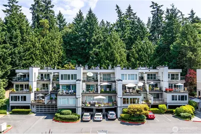 11122 NE 41st Drive #35, Kirkland, WA 98033 - Photo 2