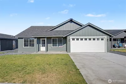 238 Parkside Pl, Ephrata, WA 98823 - Photo 1