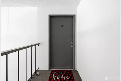 4641 W Lake Sammamish Parkway SE #F305, Issaquah, WA 98027 - Photo 6
