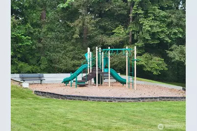 4641 W Lake Sammamish Parkway SE #F305, Issaquah, WA 98027 - Photo 38