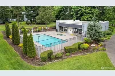 4641 W Lake Sammamish Parkway SE #F305, Issaquah, WA 98027 - Photo 34