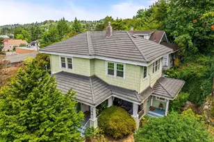 304 Scenic Way, Kent, WA 98030 - Photo 2